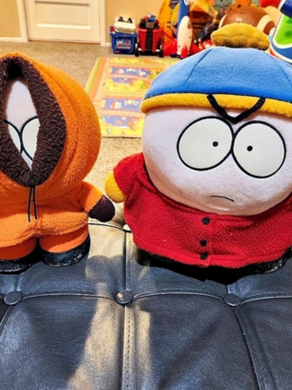 1998 Comedy Central South Park Eric Cartman & Kenny Plush Doll Set